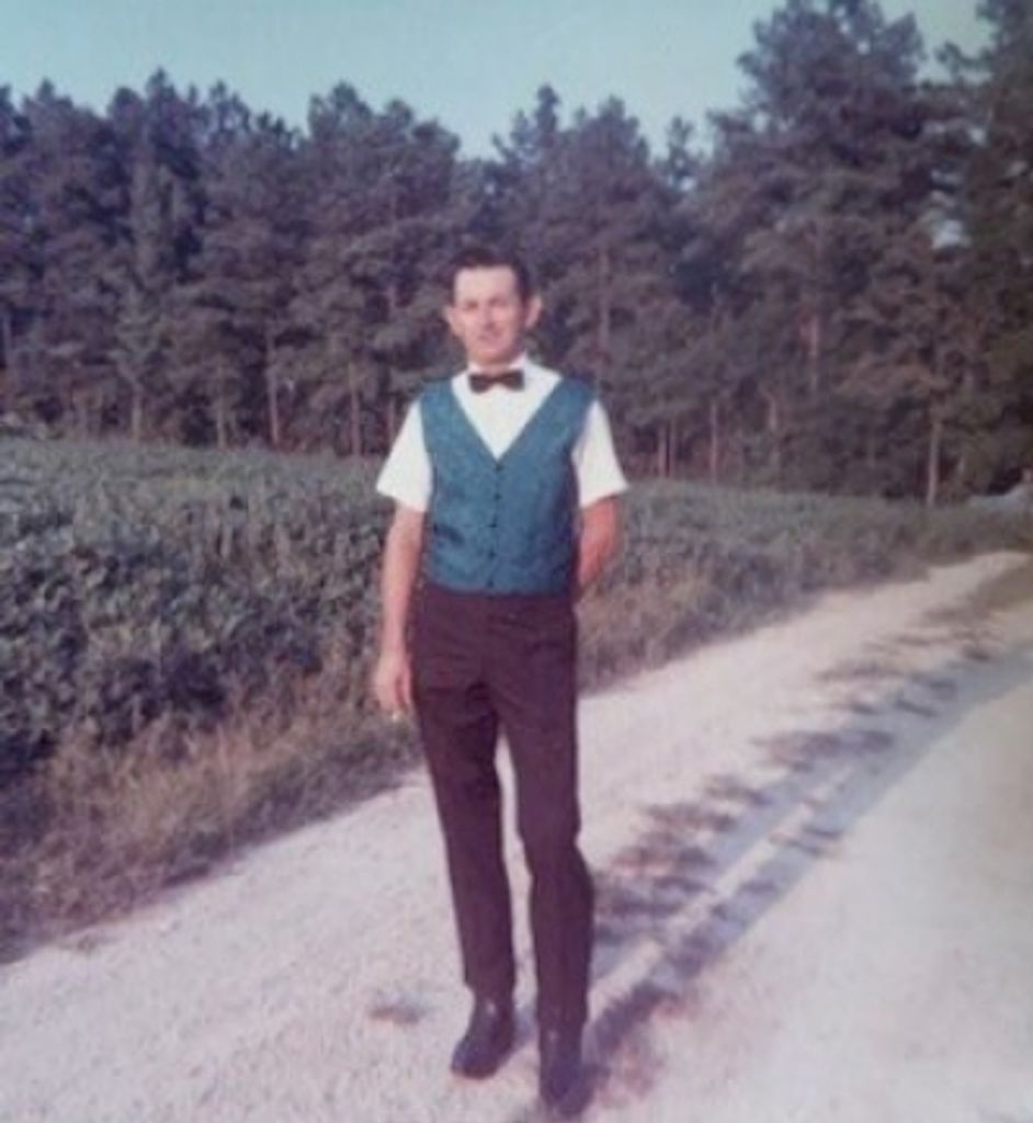 Francis Earl Abernathy