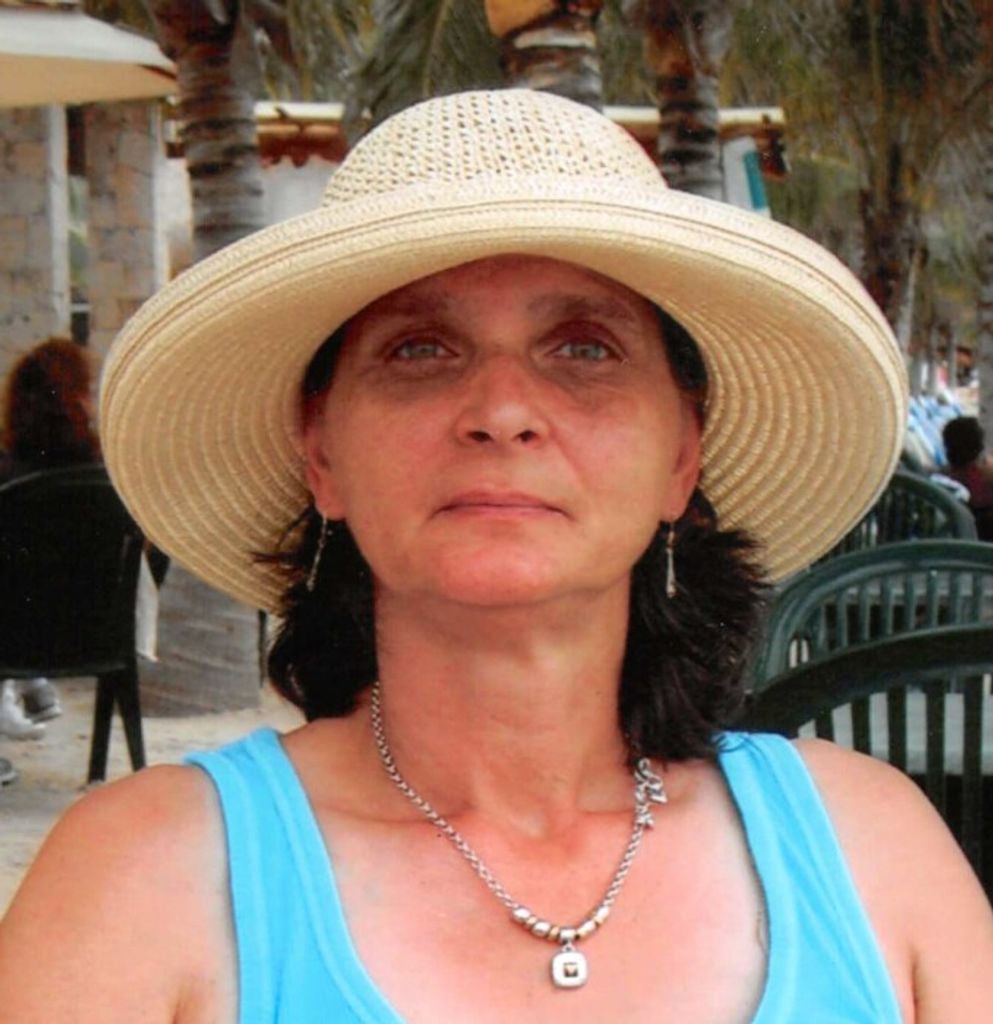 Elfriede "Helga" Newell