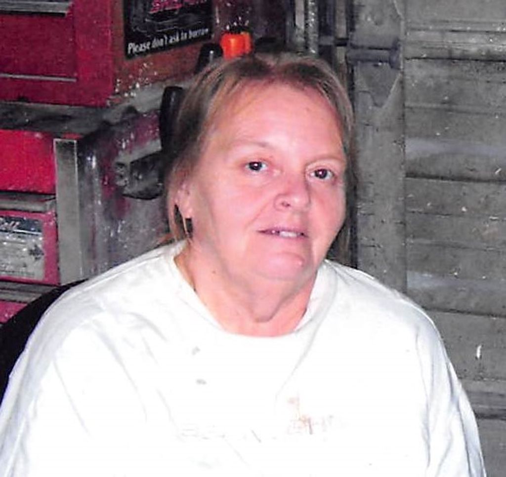 Shirley Hoyle