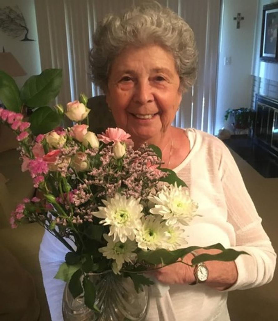 Lily B. Hughes Profile Photo