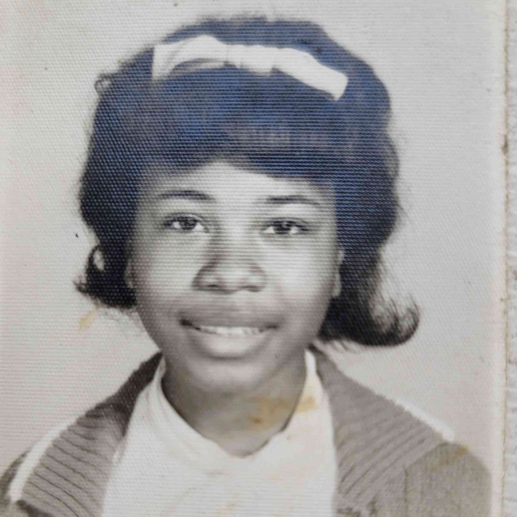 Carolyn Moore Profile Photo