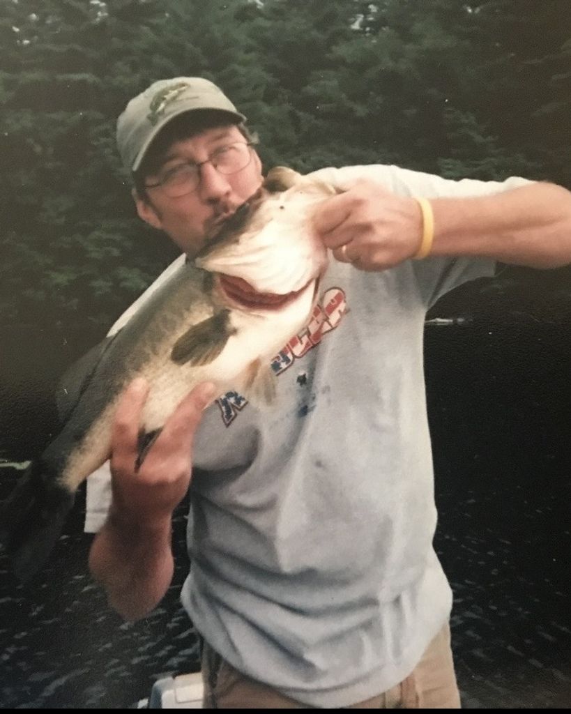 Mark Warren Robinson Profile Photo