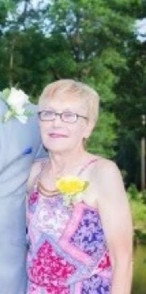 Candy Eileen Bennett