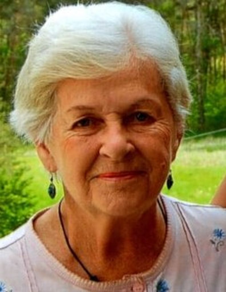 Gladys E Pierson Profile Photo