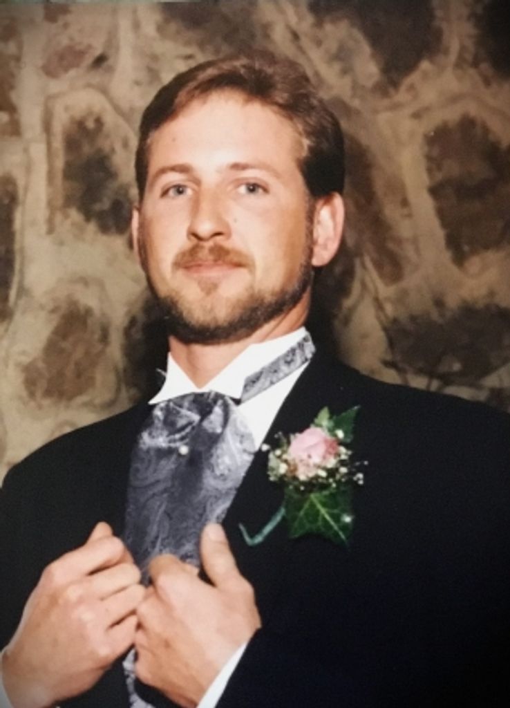 William "Pete" Paul Thomas