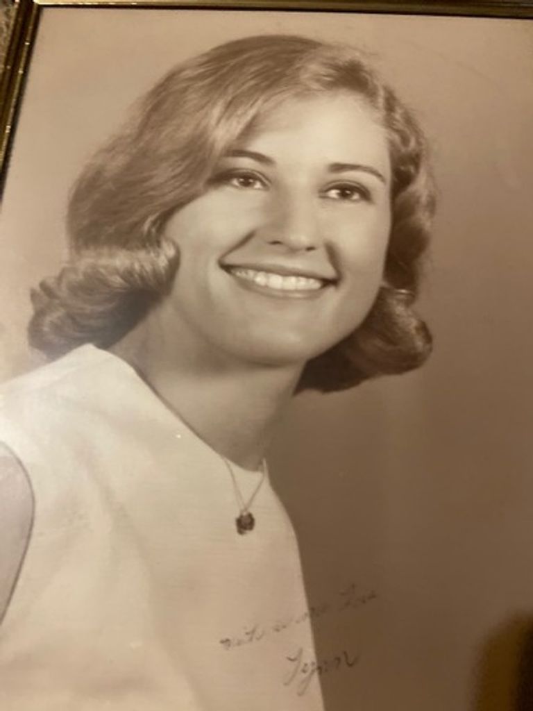 Lynn Chyrell Barnett