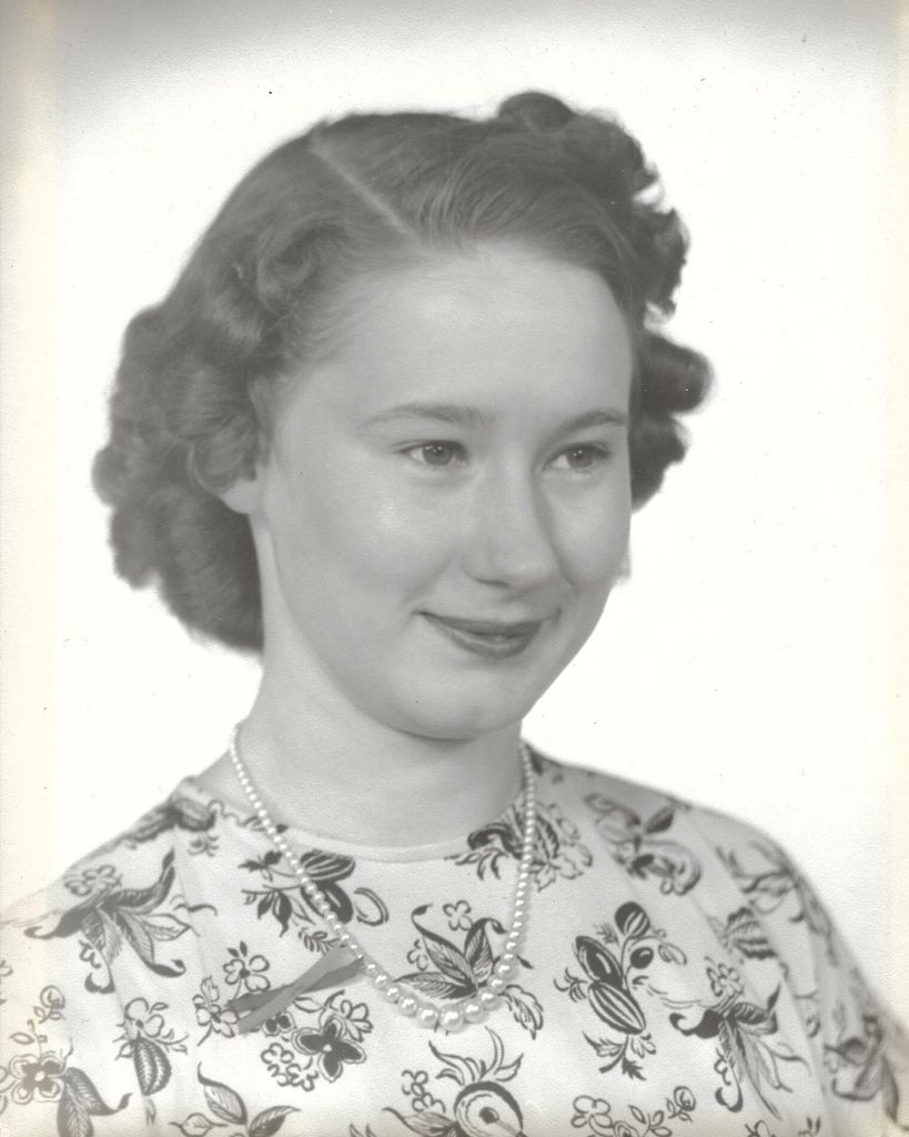 Sylvia Marie Hoghe Profile Photo