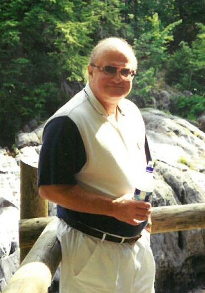 Dean Mackell