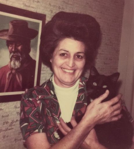 Betty Carroll photo gallery thumbnail 46 of 122