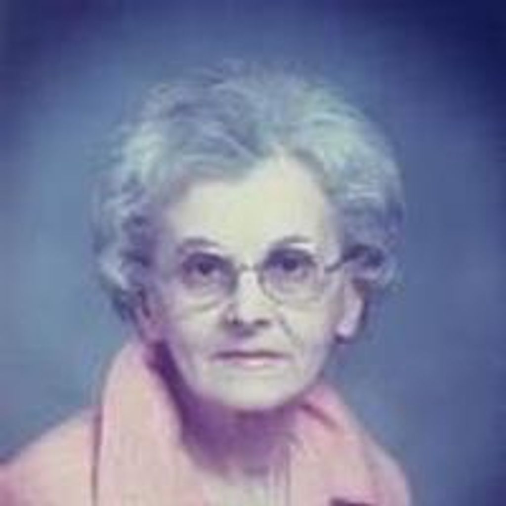 Anna M Veselosky