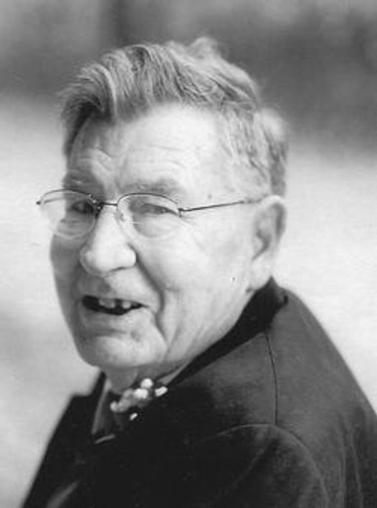 Leighton Lee "Moe" Weaver