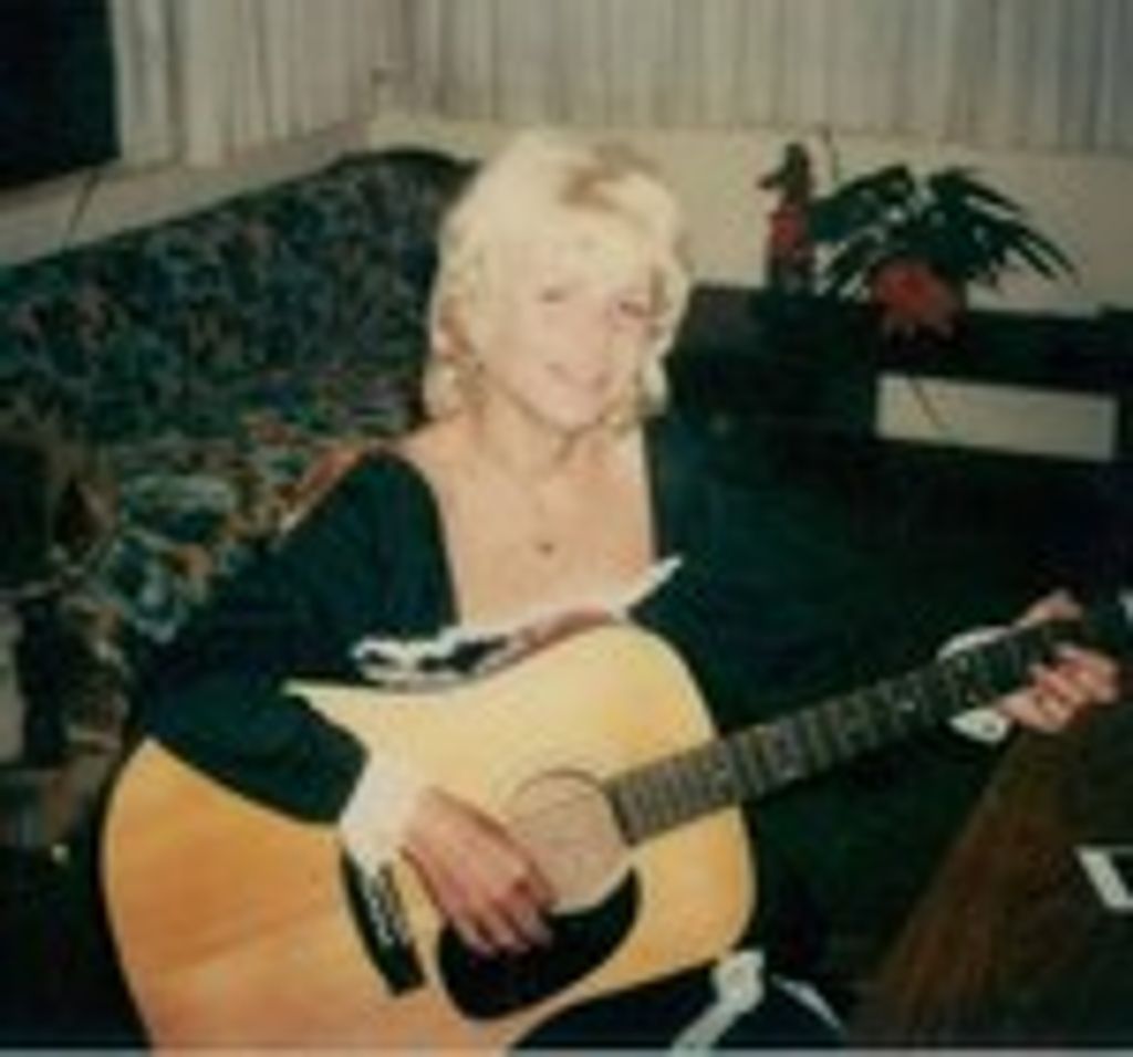 Lori Lee (Santhuff)  Anderson Profile Photo