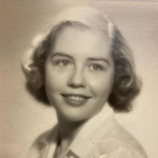Mary Holmes Voss Profile Photo