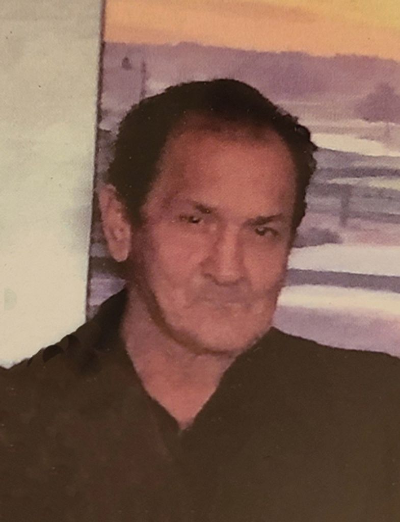 Henry Pine Profile Photo