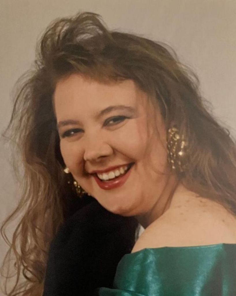 Lisa Renee Naron Profile Photo