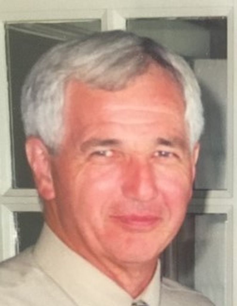 W. Robert Lee