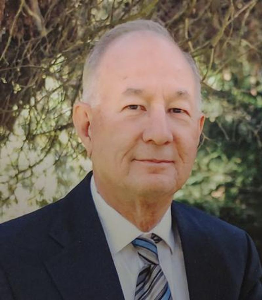 Edward "Ed" Daniel Peterson Profile Photo