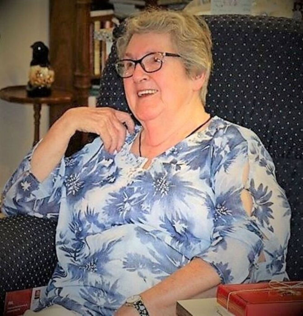 Irma Sue (Benjamin)  Lipscomb