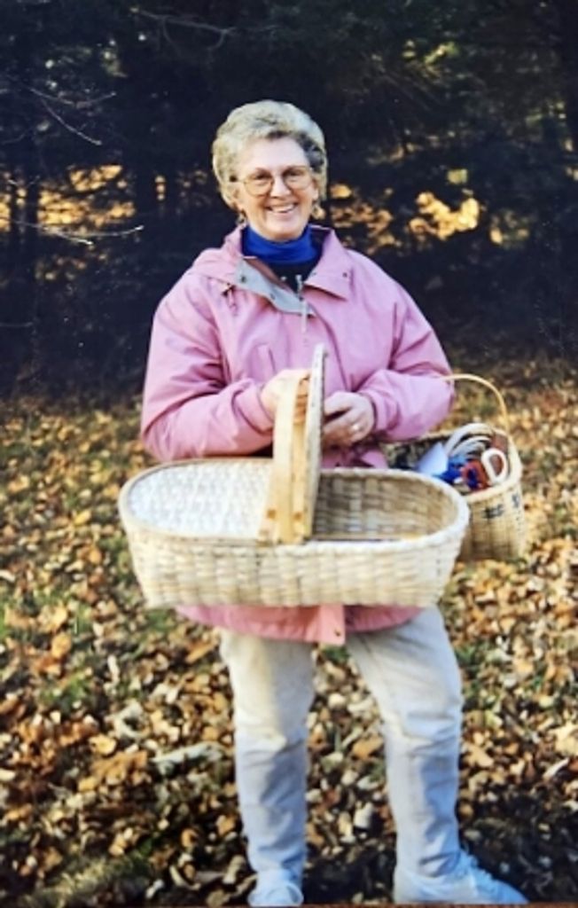 Lydia L. Hale Profile Photo