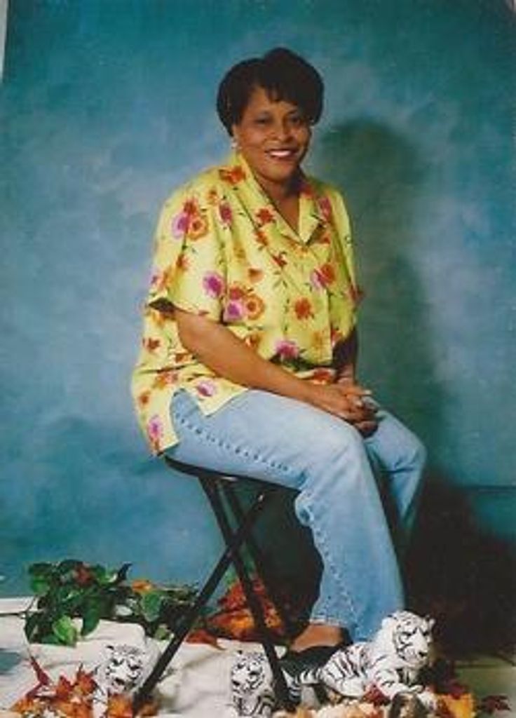 Elva Teresa Ogden