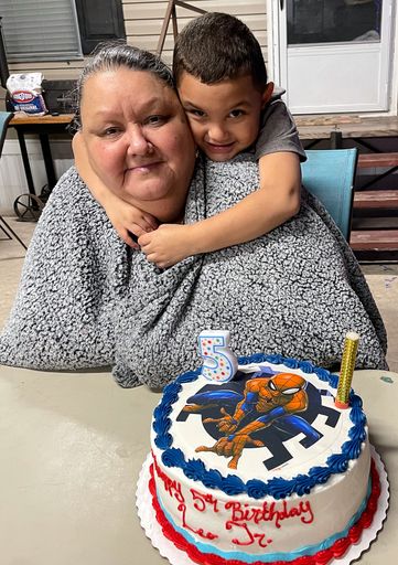 Maria Guadalupe Salinas photo gallery thumbnail 41 of 200