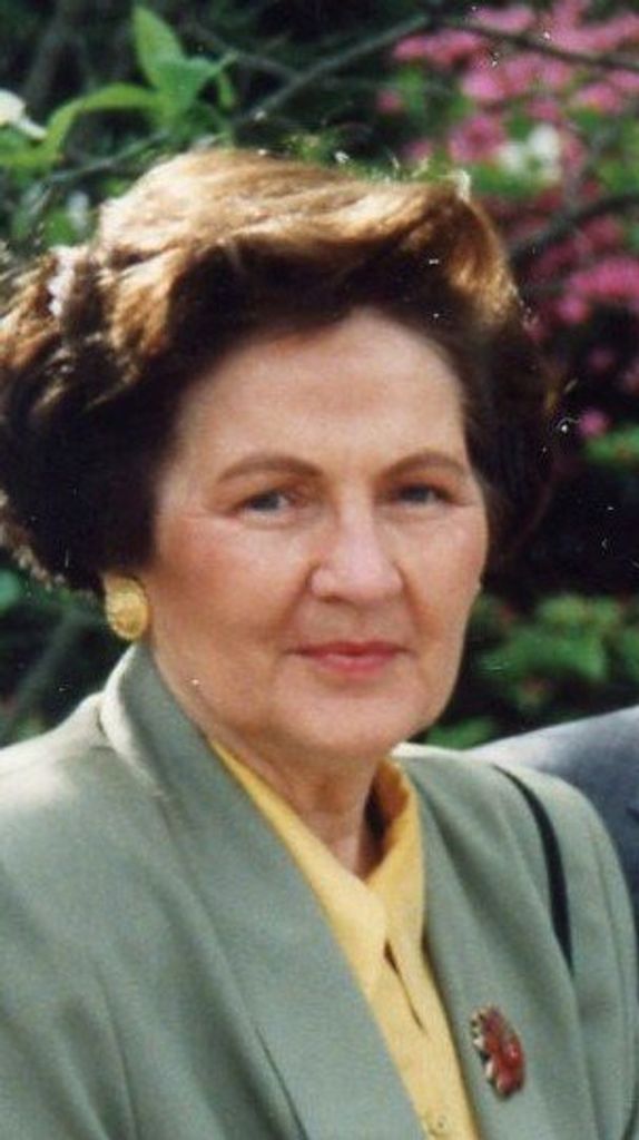 Betty  Williams