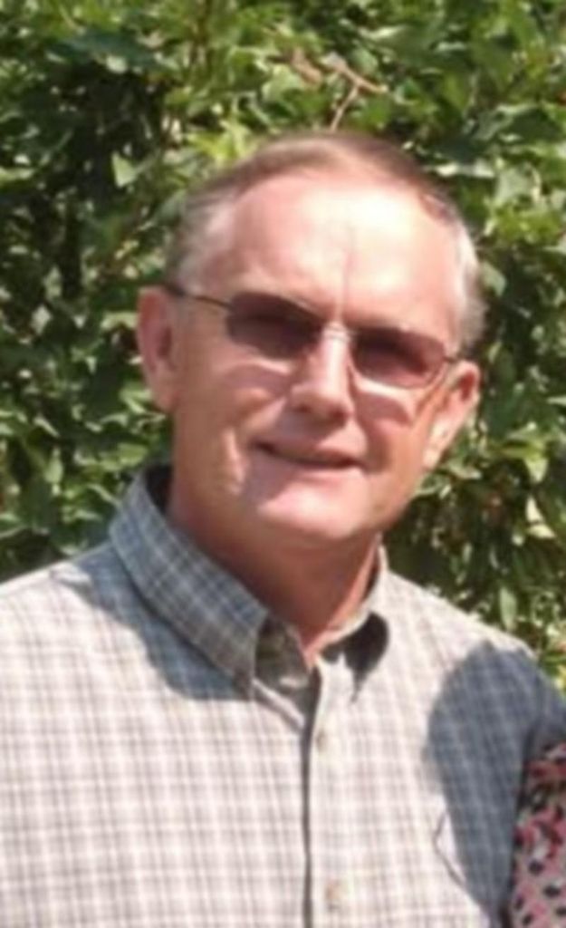 Lloyd Charles Town Profile Photo