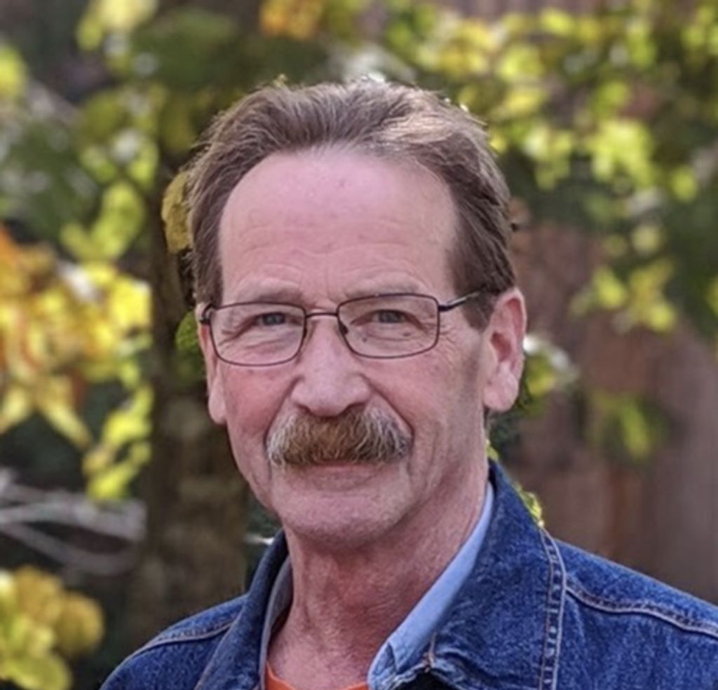 Mark R Curry Profile Photo