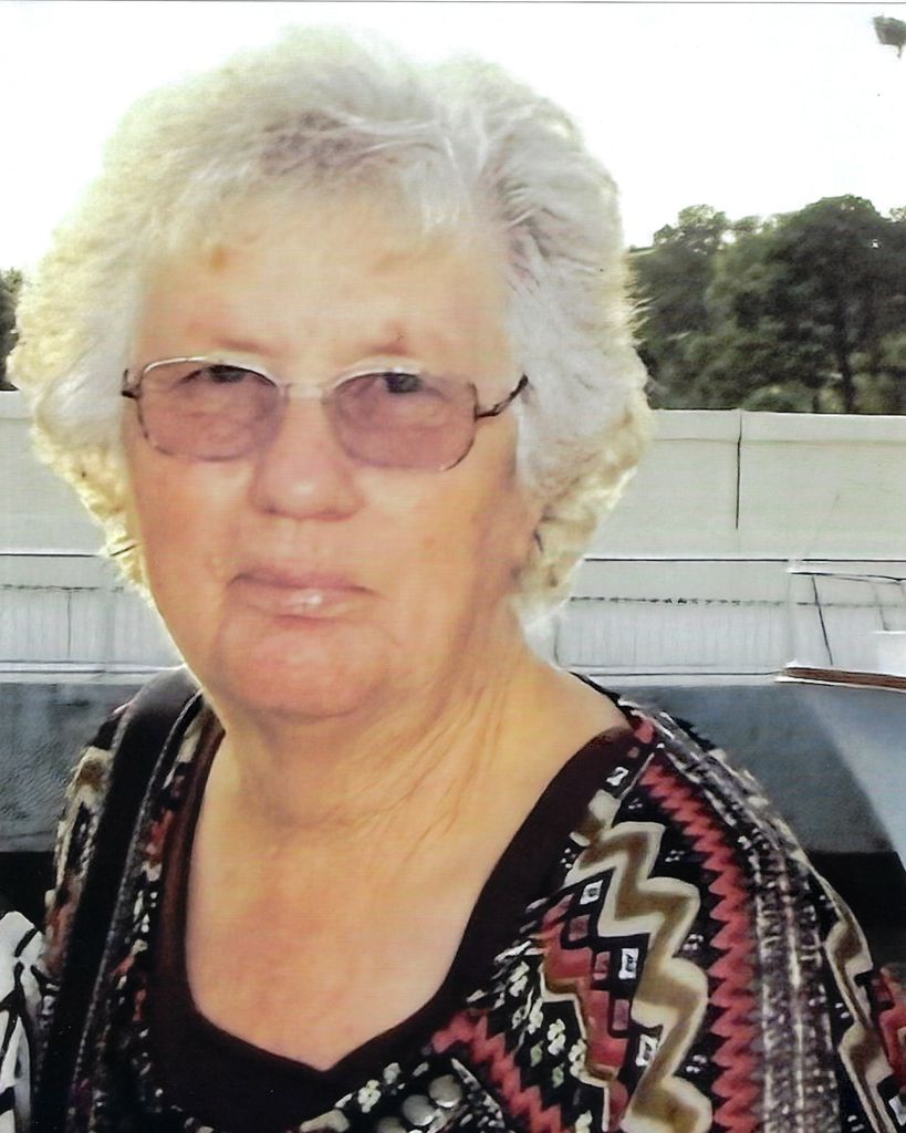 Bobbie J Flowers Profile Photo