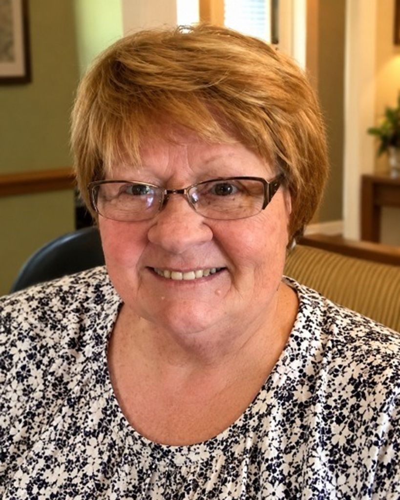 Linda Matuzak Profile Photo
