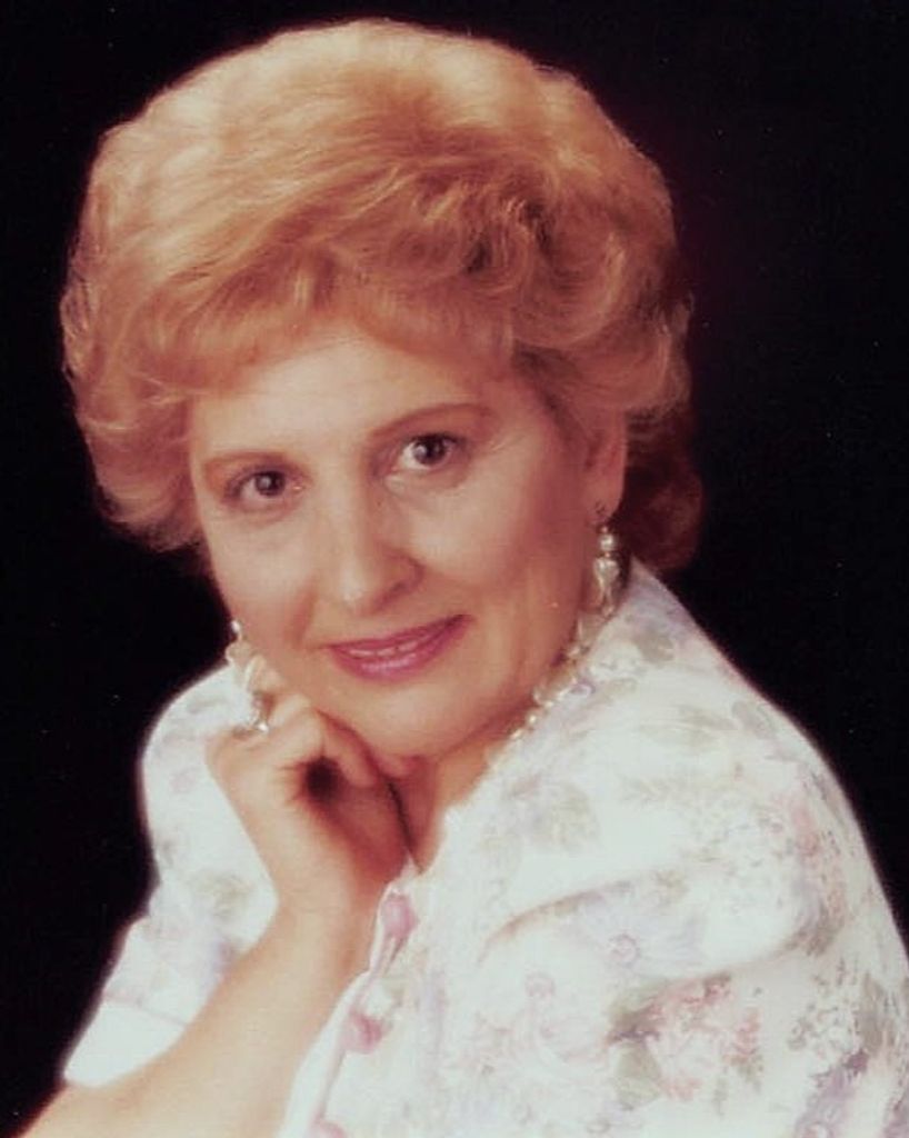 Evelyn Rose Oates Profile Photo