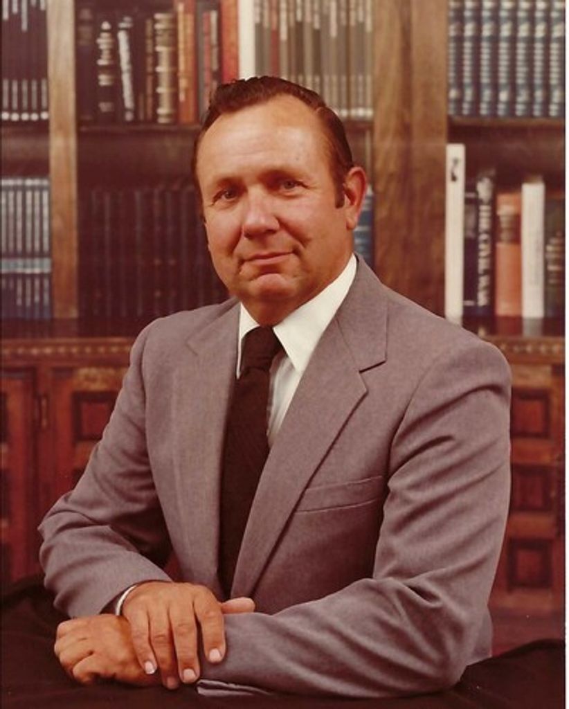 Clemens Clinton Grobe Profile Photo