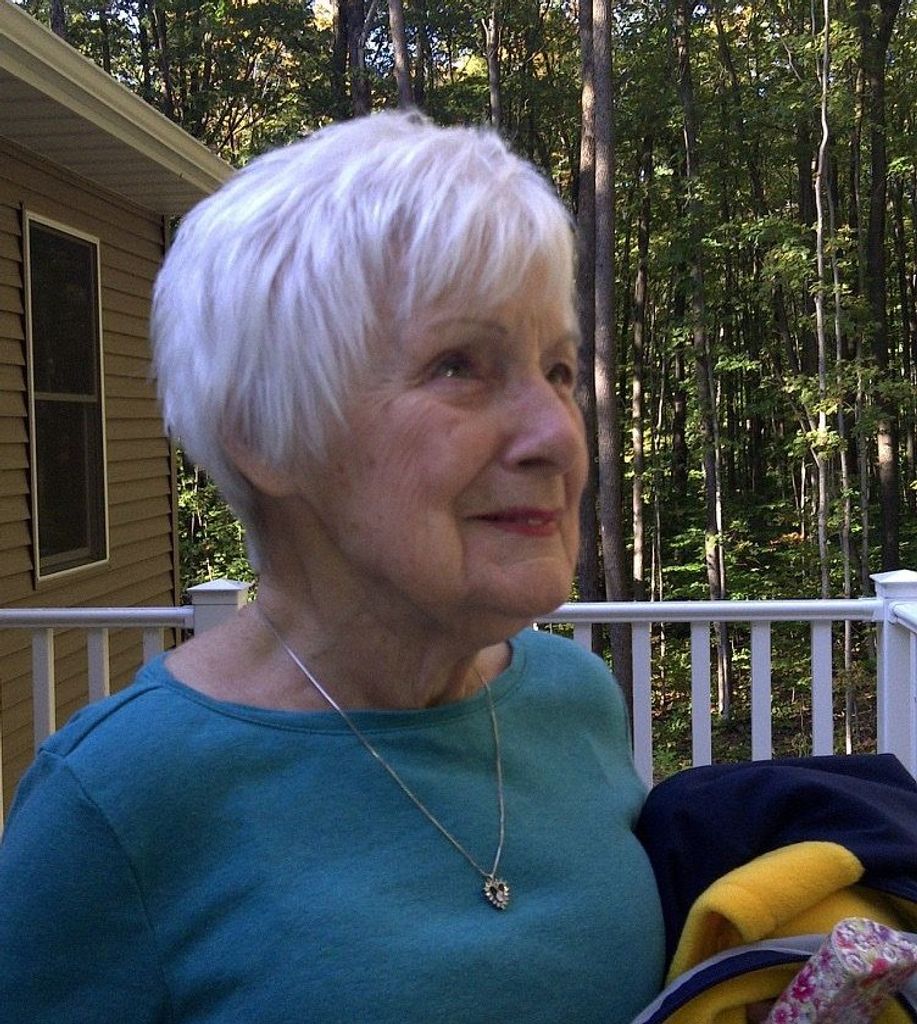 Ruth  Crosslin