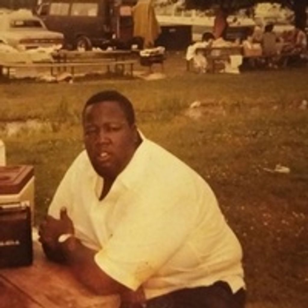 Jonathan Wayne Russell Profile Photo