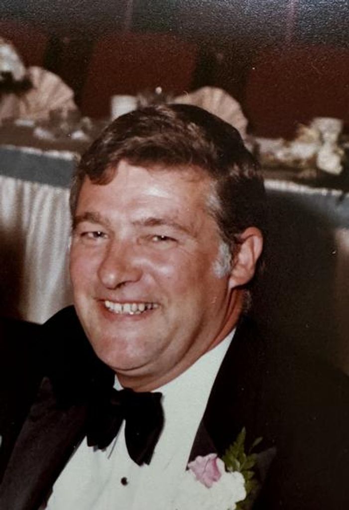 Carl B. Edwards Profile Photo