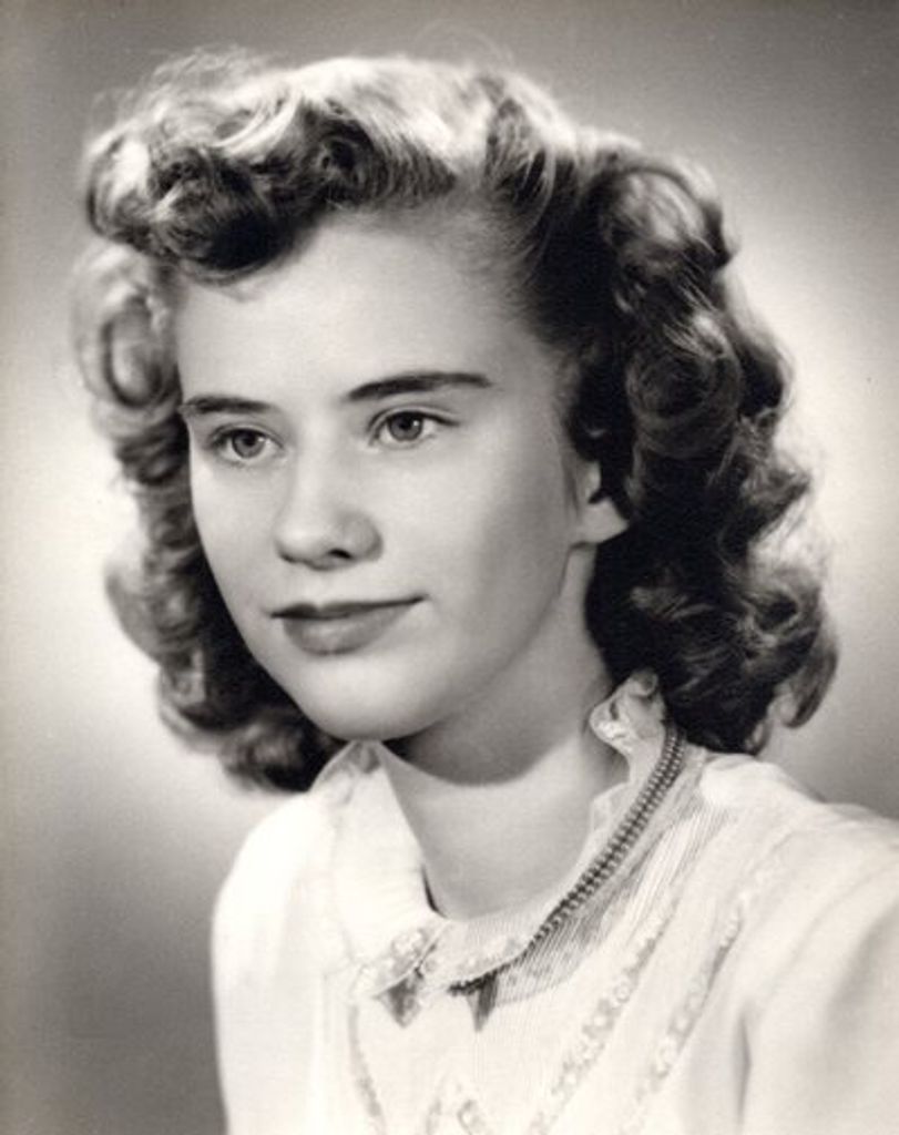 Kathleen "Kitty" Lou Lunde