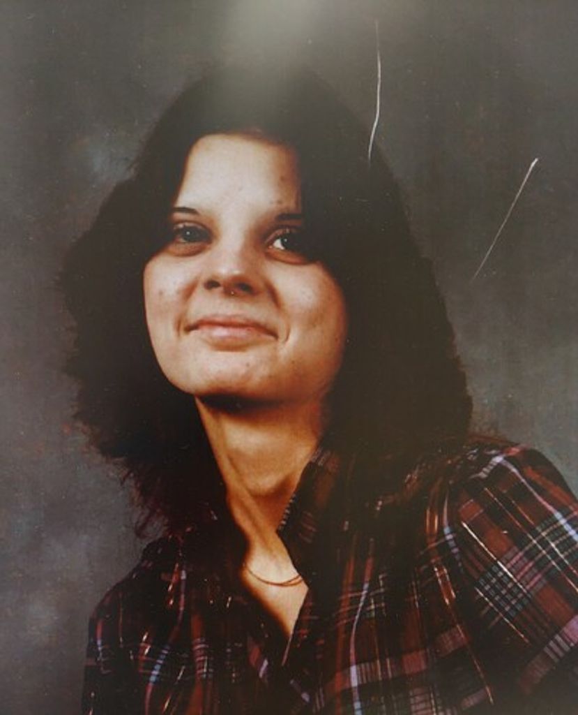 Amy Revelle Huff Profile Photo