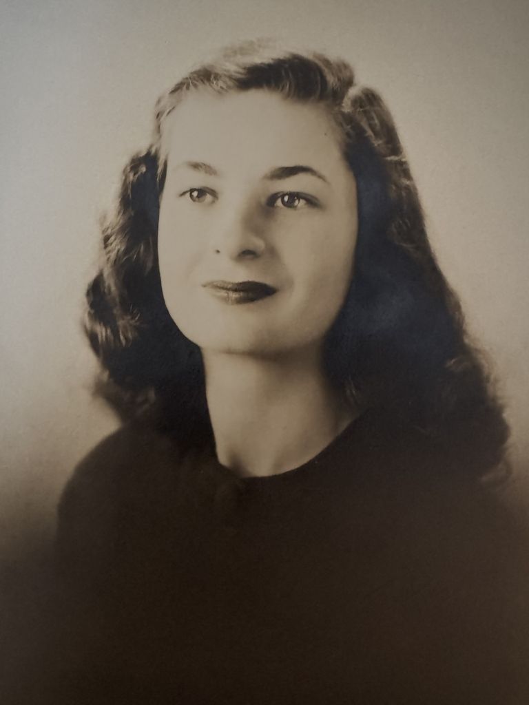 Marilyn Ross Profile Photo