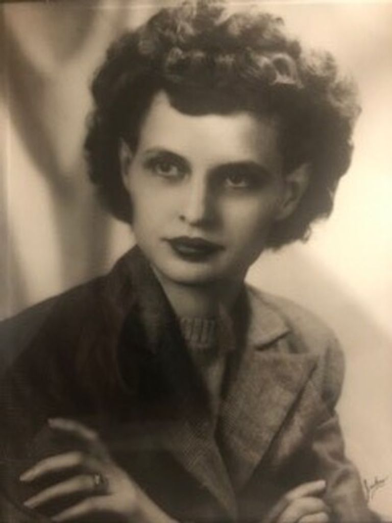 Imogene Evelyn Holt/Crowell Profile Photo