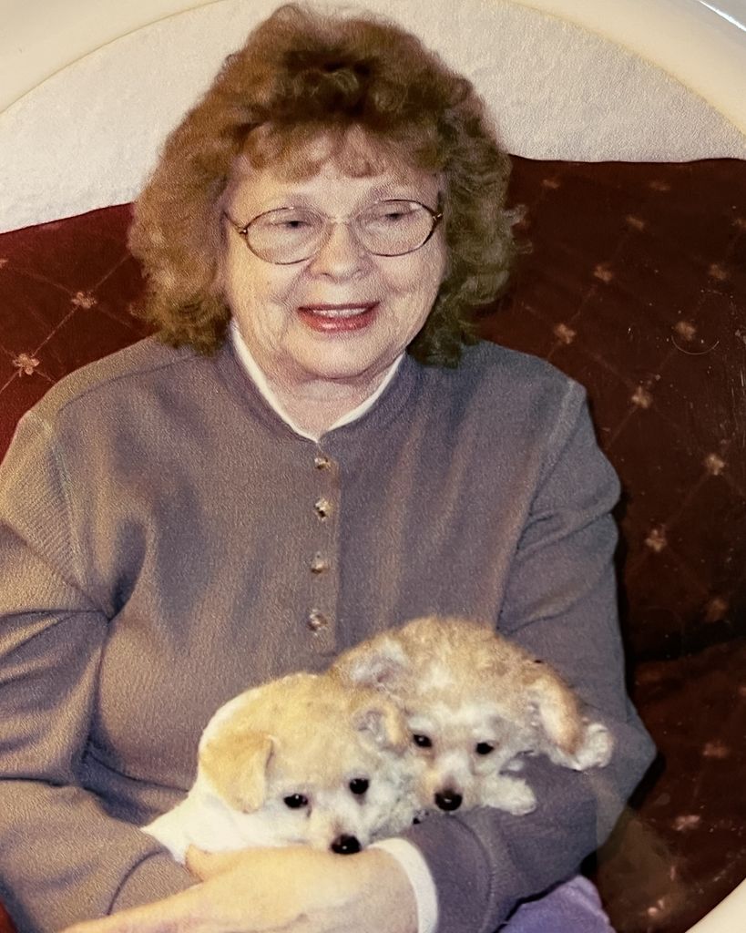 Lorraine Louise Lewis Profile Photo