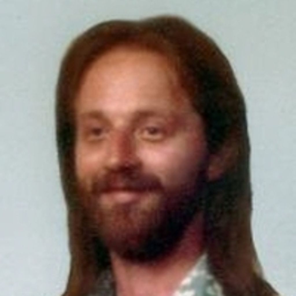 Louis Dye Profile Photo