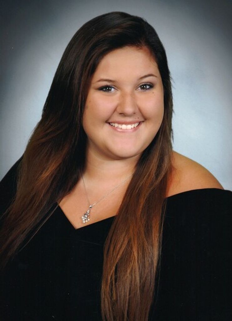 Emmie Fields Profile Photo