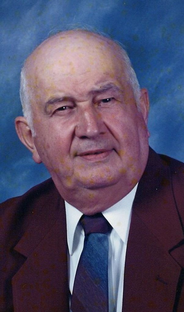 Carl Eugene Vandetta Profile Photo