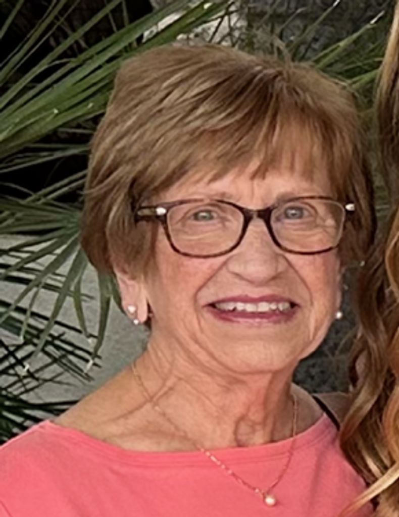 Ruth Jean (Hoelz) Decker Profile Photo