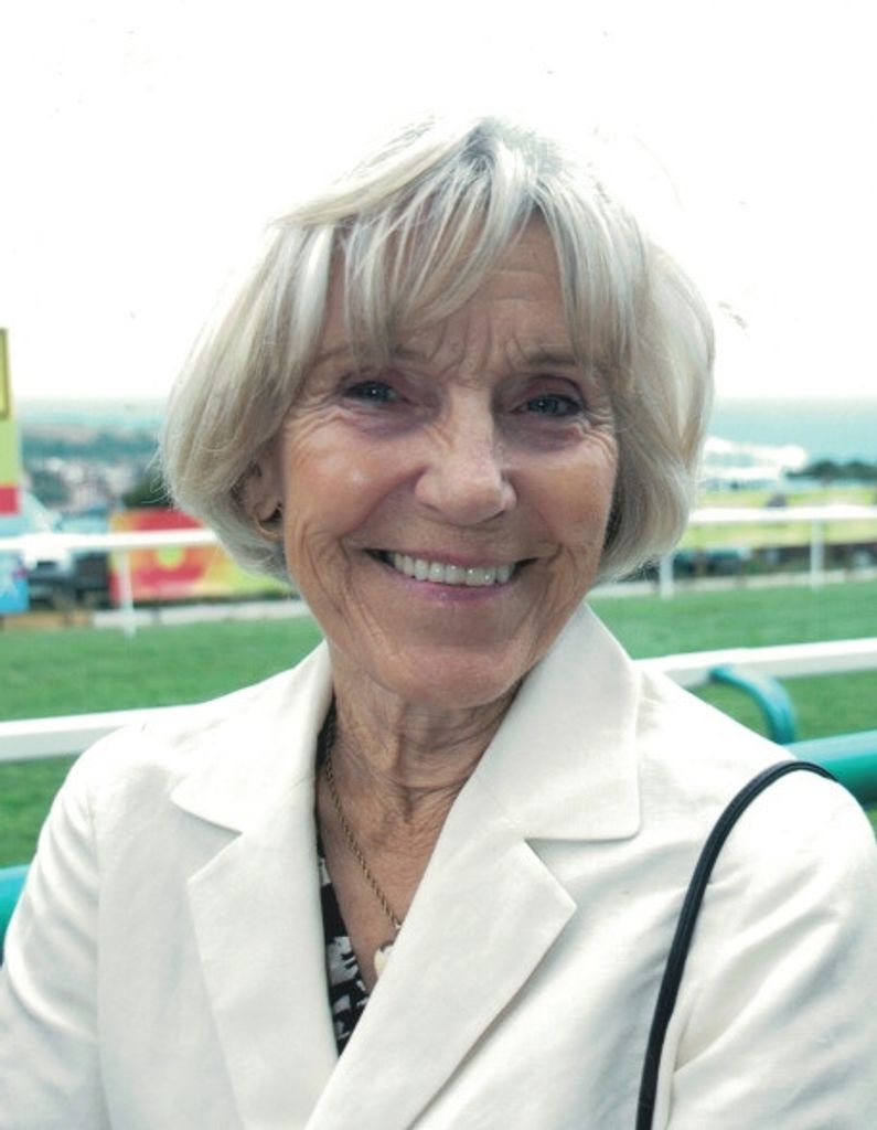 Lorraine Green Profile Photo