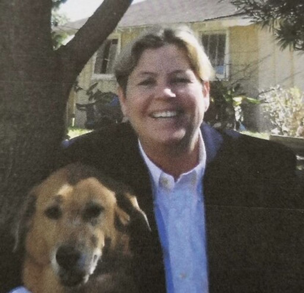 Tina Lou Collins Profile Photo