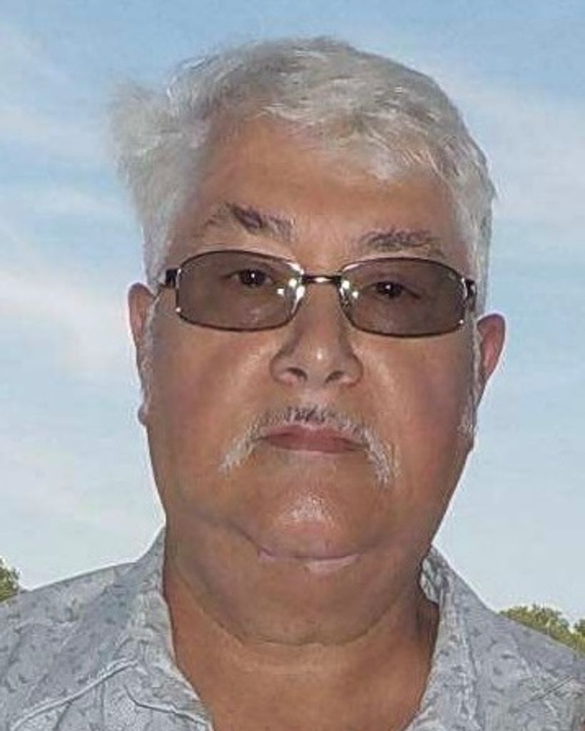 Dan "Julio " Wile Profile Photo