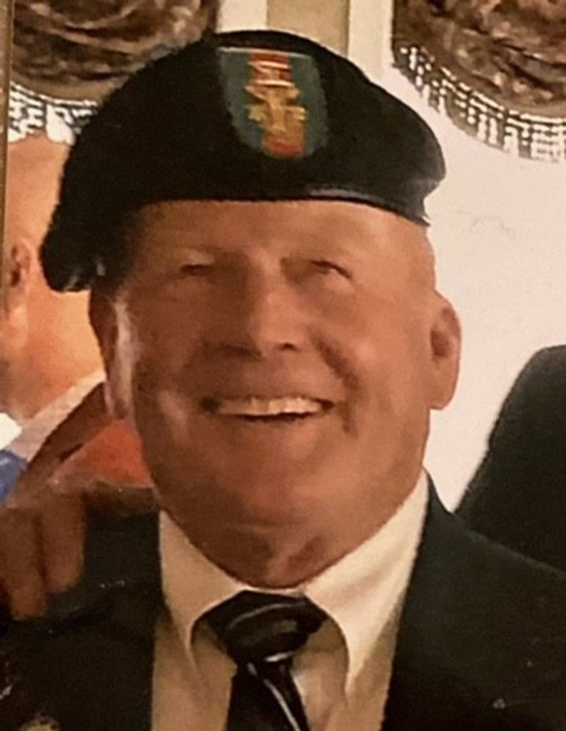 Charles Mohr