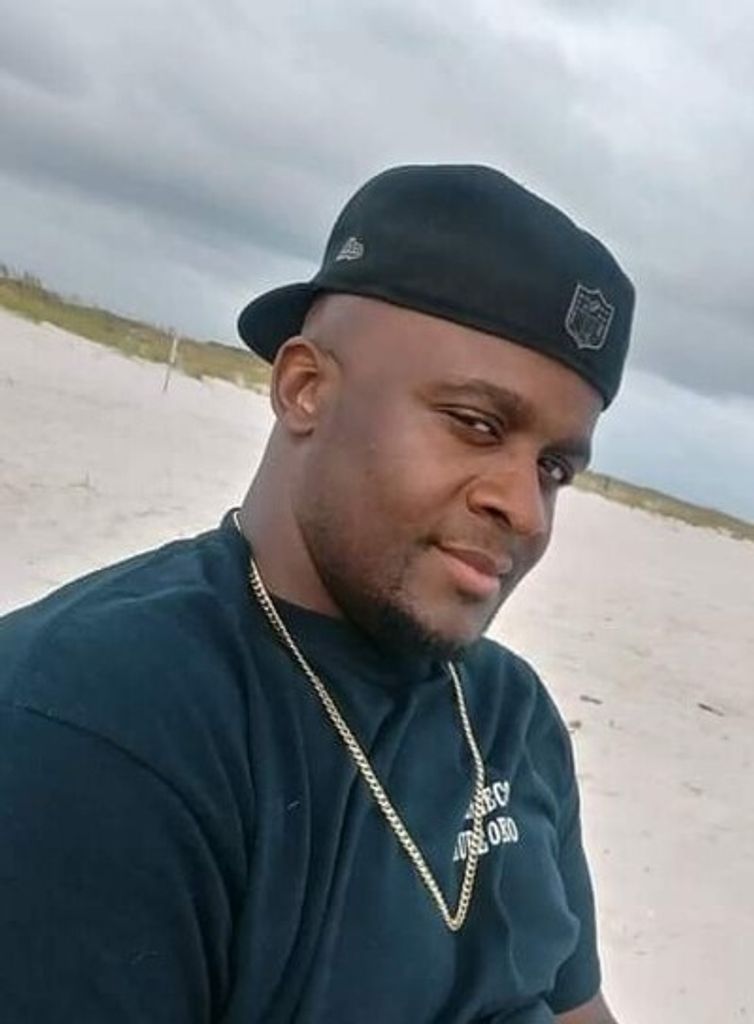 Mr. Antonio Marlin Hardy Profile Photo
