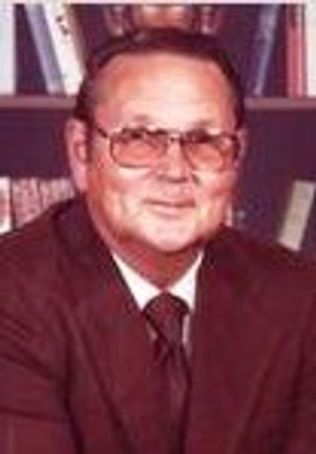 Carl Wendell Liggett Profile Photo